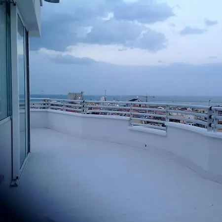 2 Star Luxury Rooftop Bed & Breakfast