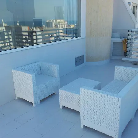 2 Star Luxury Rooftop 3*